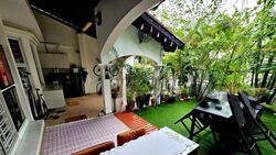 Hillcrest Park (D11), Terrace #561963451